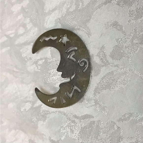 Sterling Silver large Moon Pin by Boma - Picture 5 of 7